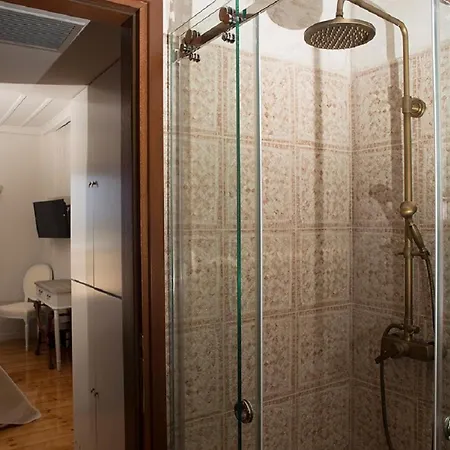 Boutique Adults Only 12plus * Liménion