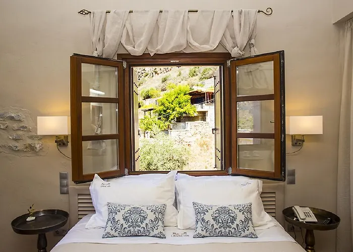 Boutique Adults Only 12plus Liménion